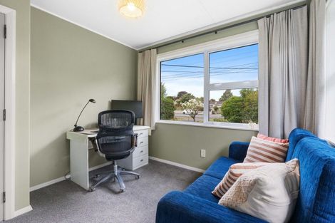 Photo of property in 124 West Street, Greytown, 5712