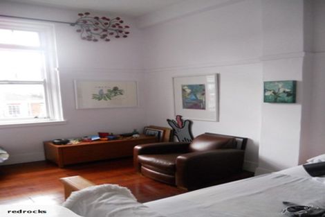 Photo of property in Blythswood Flats, 2/3 Aro Street, Aro Valley, Wellington, 6021