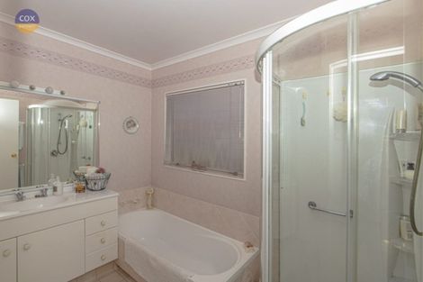 Photo of property in 5 Alderney Close, Taradale, Napier, 4112