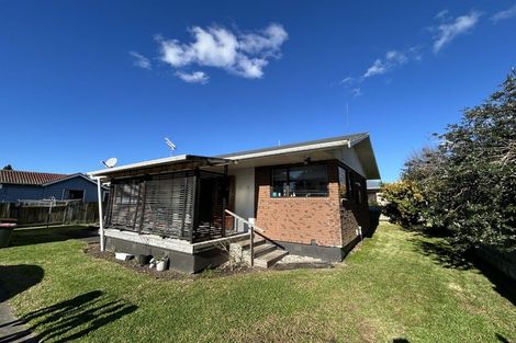 Photo of property in 8b Puriri Avenue, Te Puke, 3119