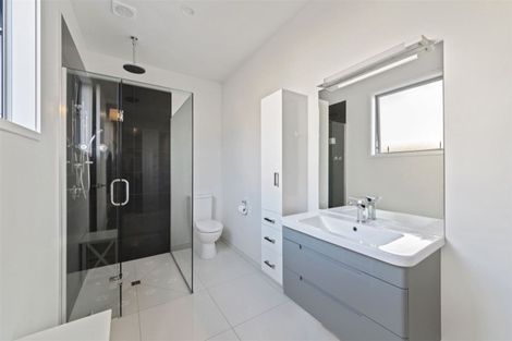 Photo of property in 148 Holly Road, St Albans, Christchurch, 8014