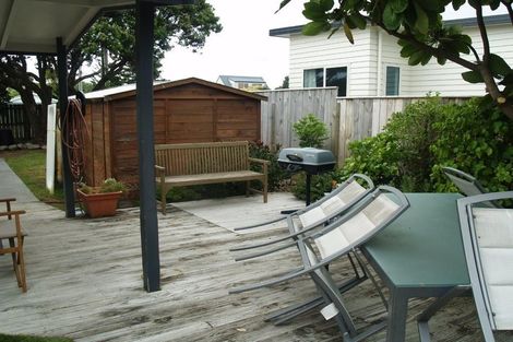 Photo of property in 47 Moana Street, Otaki Beach, Otaki, 5512