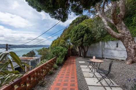 Photo of property in 8 Roseneath Terrace, Roseneath, Wellington, 6011