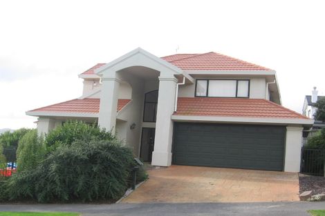Photo of property in 2 Ridley Green, Churton Park, Wellington, 6037