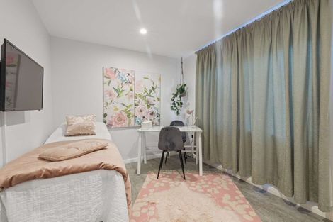 Photo of property in 35 Waione Avenue, Athenree, Waihi Beach, 3177