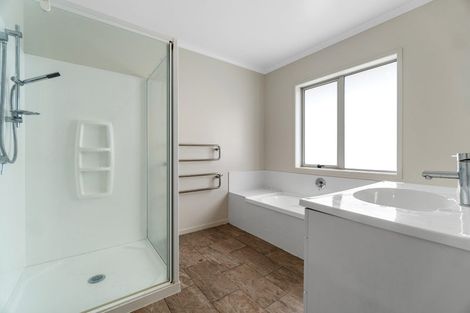 Photo of property in 632 Campbell Road, Richmond Downs, Walton, 3475