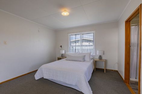 Photo of property in 11 Jull Crescent, Waipukurau, 4200