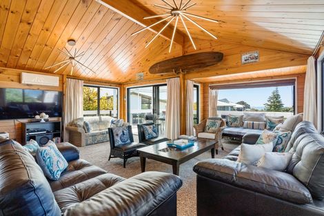 Photo of property in 36 Mountain Vista Place, Pauanui, Hikuai, 3579