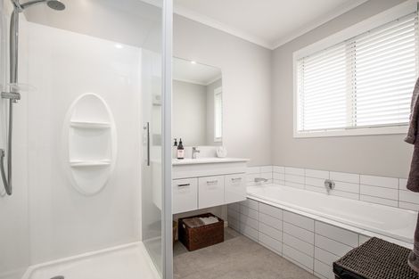 Photo of property in 15 Houlahan Street, Clyde, 9330