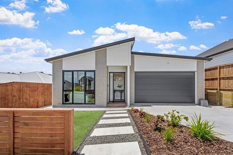 Photo of property in 51 Ta Moko Drive, Gulf Harbour, 0930