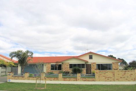 Photo of property in 2 Francevic Avenue, Mount Maunganui, 3116