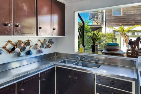 Photo of property in 40 Gemstone Drive, Birchville, Upper Hutt, 5018