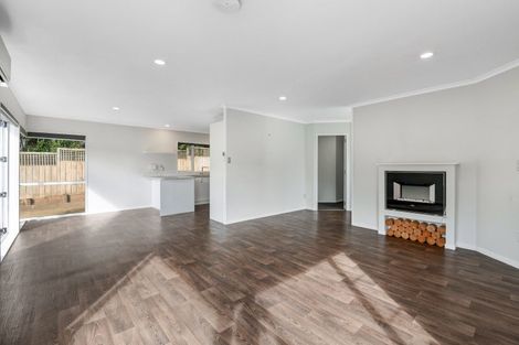 Photo of property in 5b Kestrel Heights, Arkles Bay, Whangaparaoa, 0932