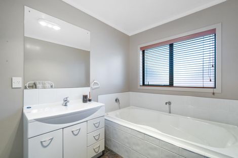 Photo of property in 17 Dame Cath Place, Matamata, 3400