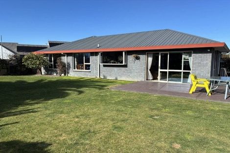 Photo of property in 6 Campion Place, Halswell, Christchurch, 8025
