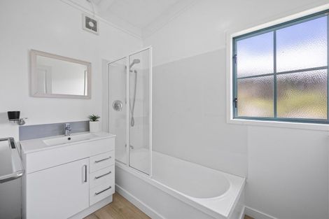 Photo of property in 806 Cove Road, Waipu, 0582