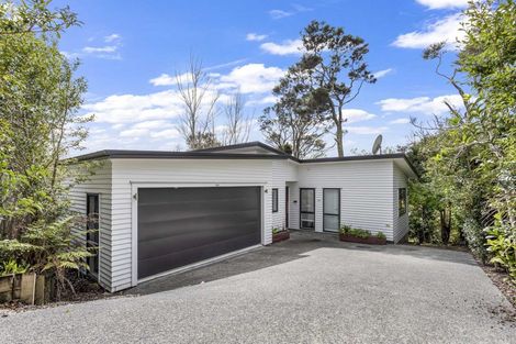 Photo of property in 56a Tamahere Drive, Glenfield, Auckland, 0629