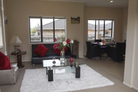 Photo of property in 82 Skip Lane, East Tamaki, Auckland, 2013