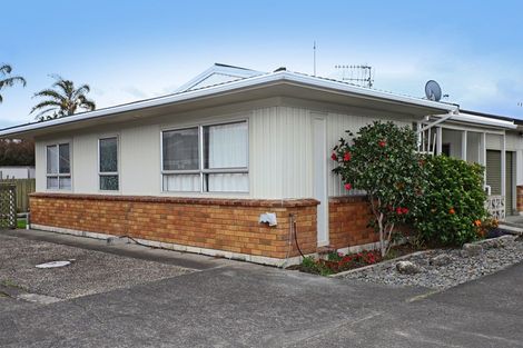 Photo of property in 4/20 Bowling Road, Greenmeadows, Napier, 4112