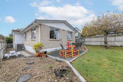 Photo of property in 86 Tamatea Road, Taupo, 3330