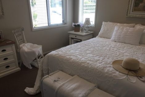 Photo of property in 29 Applemoors Way, Riverhead, 0820