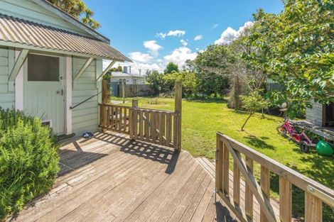 Photo of property in 18 Balgownie Avenue, Gonville, Whanganui, 4501