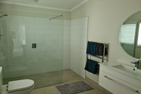 Photo of property in 114 Bombay Road, Bombay, 2675