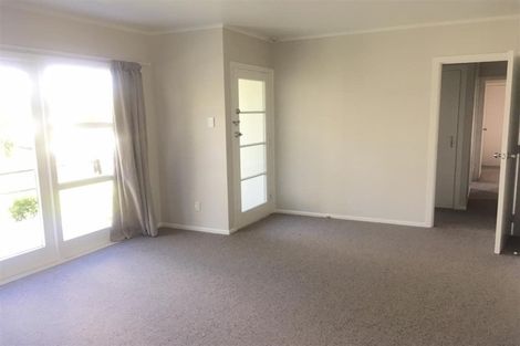 Photo of property in 13 Tairere Crescent, Rosehill, Papakura, 2113