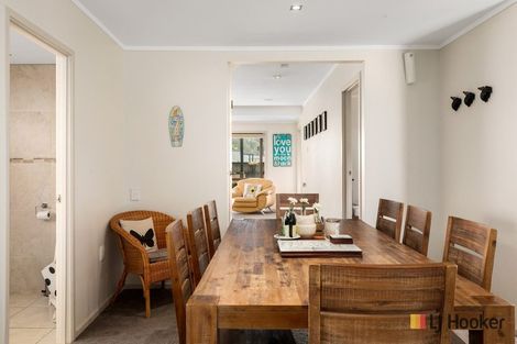 Photo of property in 28 Ocean View Road, Waihi Beach, 3611