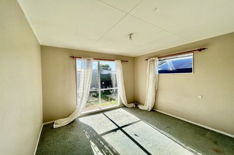 Photo of property in 65 Meadowvale Drive, Levin, 5510