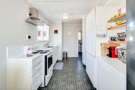 Photo of property in 48 Russell Road, Marewa, Napier, 4110
