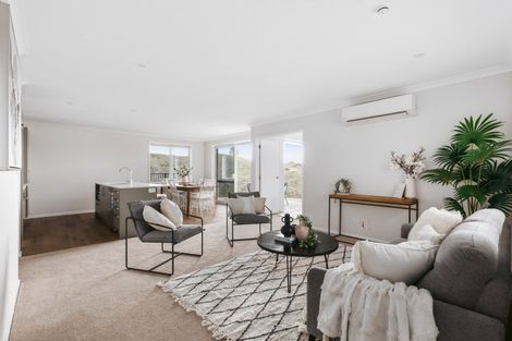 Photo of property in 27 Moira Close, Welcome Bay, Tauranga, 3175