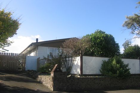 Photo of property in 48 Kimberley Grove, Westbrook, Palmerston North, 4412