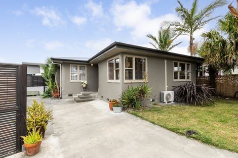 Photo of property in 41 Merton Crescent, Pirimai, Napier, 4112
