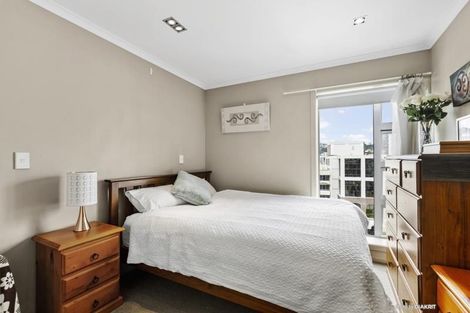Photo of property in Bellagio Apartments, 8e/39 Taranaki Street, Te Aro, Wellington, 6011