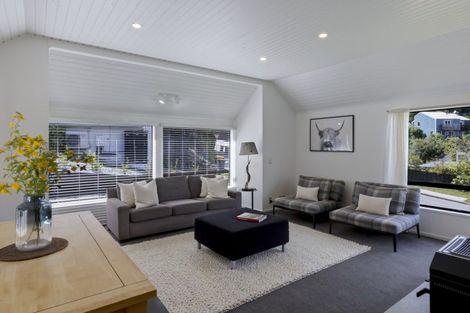 Photo of property in 24 Williams Street, Sunshine Bay, Queenstown, 9300