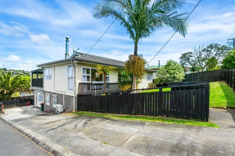 Photo of property in 37 Triangle Road, Massey, Auckland, 0614