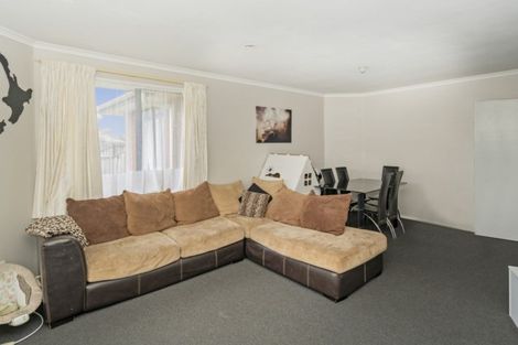 Photo of property in 35 Cholmondeley Crescent, Whitianga, 3510