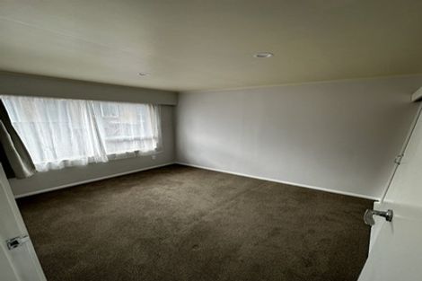 Photo of property in 1/163 View Road, Sunnyvale, Auckland, 0612