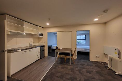 Photo of property in Empire Apartments, 1325/21 Whitaker Place, Grafton, Auckland, 1010
