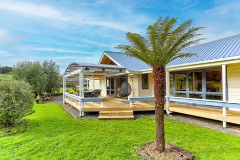 Photo of property in 12 Pickwick Road, Otamatea, Whanganui, 4571