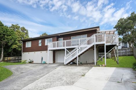 Photo of property in 2 Talmar Place, Massey, Auckland, 0614