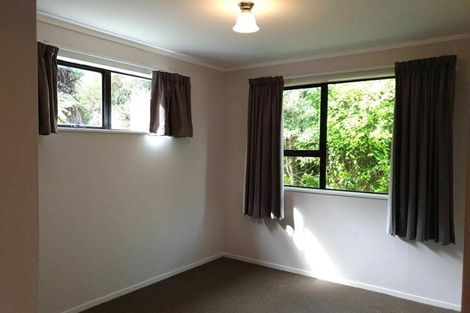 Photo of property in 6 Bluff Close, Kelson, Lower Hutt, 5010