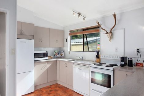 Photo of property in 821a White Pine Bush Road, White Pine Bush, Whakatane, 3191