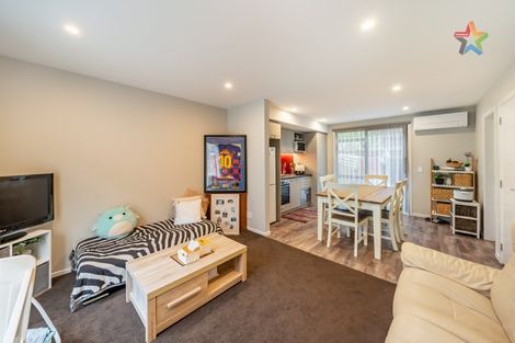 Photo of property in 6/185 High Street, Hutt Central, Lower Hutt, 5010