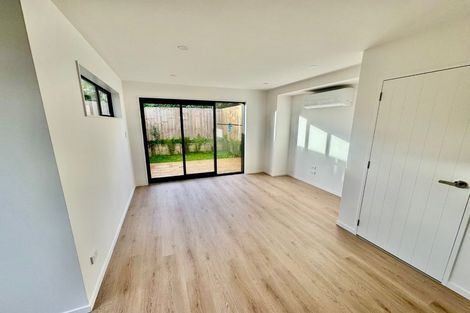 Photo of property in 11/15 Oakland Avenue, Papatoetoe, Auckland, 2025