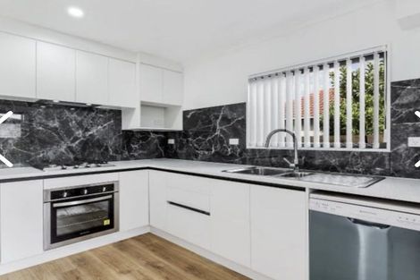 Photo of property in 127b Russell Road, Manurewa, Auckland, 2102