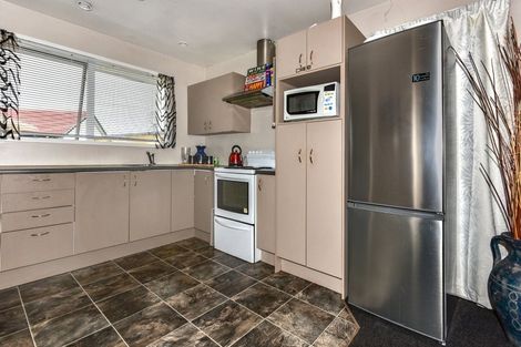 Photo of property in 2/27 Kawau Crescent, Bromley, Christchurch, 8062