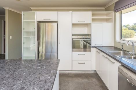 Photo of property in 2 Marions Way, Putiki, Whanganui, 4500