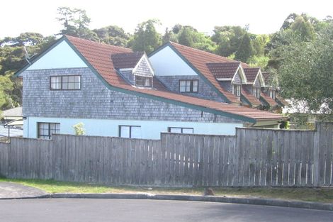 Photo of property in 29 Heathglen Place, Bayview, Auckland, 0629